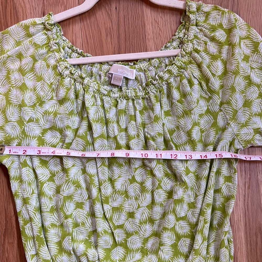 Michael Kors Smocked Green and White Puff Sleeve Blouse sz PL - Picture 5 of 6